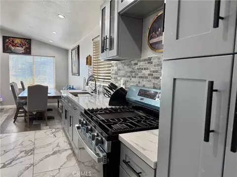 3753 E Avenue I, Lancaster, CA 93535 photo 12