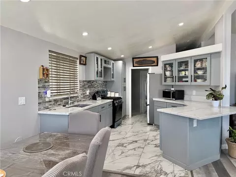 3753 E Avenue I, Lancaster, CA 93535 photo 8