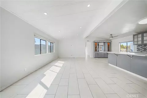 2545 E Avenue I #17, Lancaster, CA 93535 photo 7