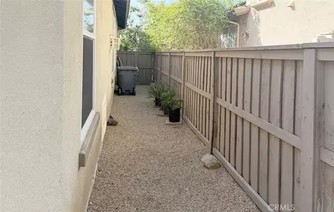 Exterior - 31242 Black Maple, Temecula, CA 92592 photo 3 of 8