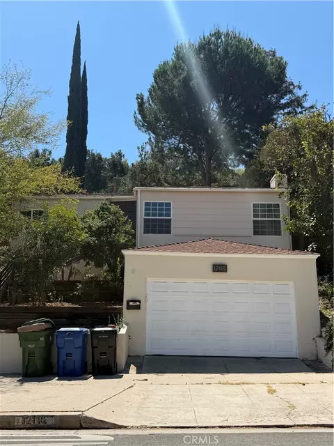 12116 Laurel Ter, Studio City, CA 91604