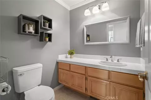 Bath - 24406 Hampton Dr #B, Valencia, CA 91355 photo 1 of 7