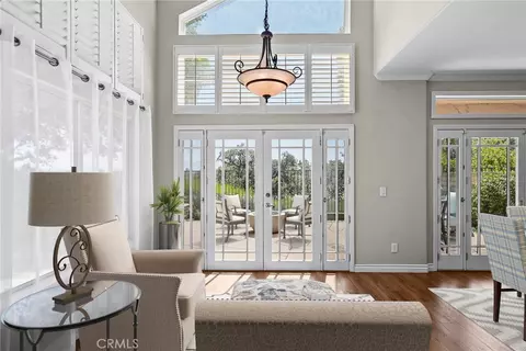Entry Way - 24406 Hampton Dr #B, Valencia, CA 91355 photo 4 of 10