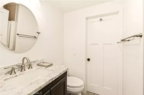 Bath - 3142 Sunset Ln, Oxnard, CA 93035 photo 1 of 3
