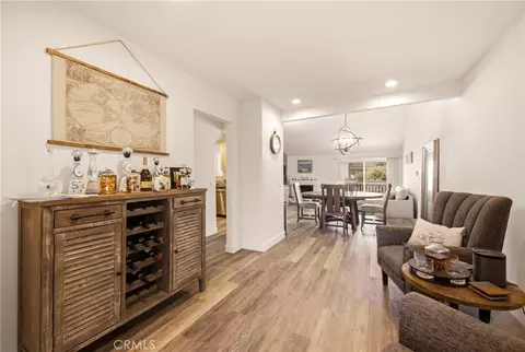 Entry Way - 3142 Sunset Ln, Oxnard, CA 93035 photo 3 of 4