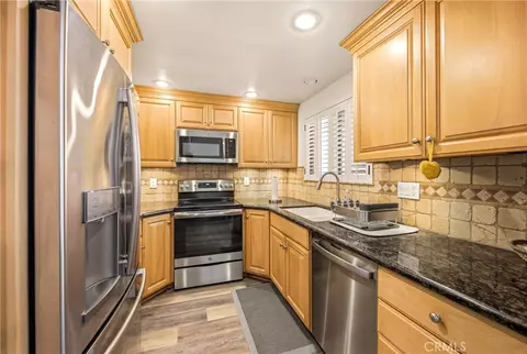 Kitchen - 3142 Sunset Ln, Oxnard, CA 93035 photo 1 of 4