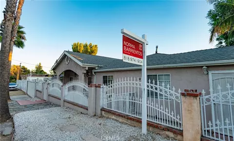 13150 Aztec, Sylmar, CA 91342