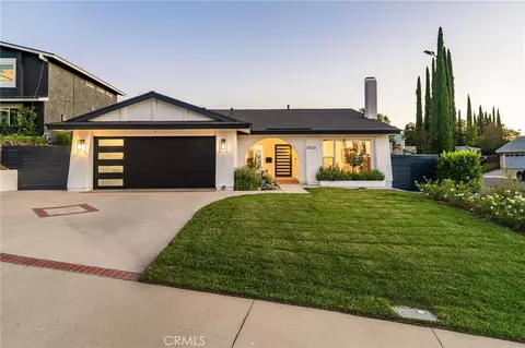 29332 Deep Shadow Dr, Agoura Hills, CA 91301