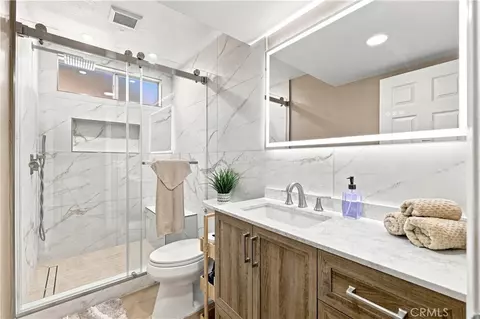 Bath - 1342 Lightcap St, Lancaster, CA 93535 photo 1 of 4