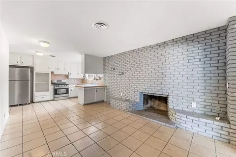 Living - 38447 2nd St E, Palmdale, CA 93550 photo 3 of 6