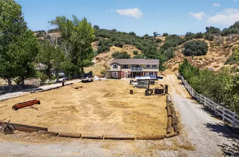Exterior - 871 Lebec Rd, Lebec, CA 93243 photo 7 of 7