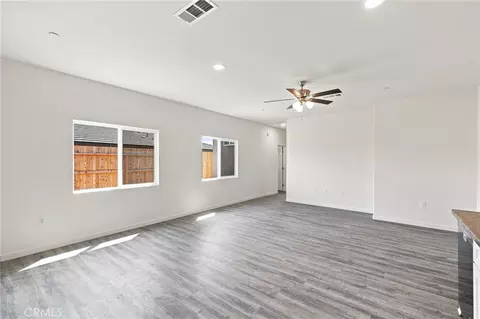 Living - 9121 Prometheus, Bakersfield, CA 93306 photo 3 of 11