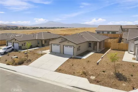 Exterior - 9121 Prometheus, Bakersfield, CA 93306 photo 7 of 11