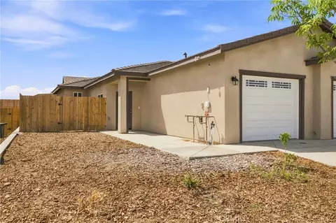 Exterior - 9121 Prometheus, Bakersfield, CA 93306 photo 4 of 11