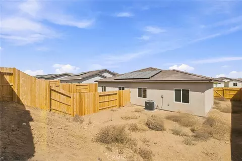 Exterior - 9121 Prometheus, Bakersfield, CA 93306 photo 5 of 11