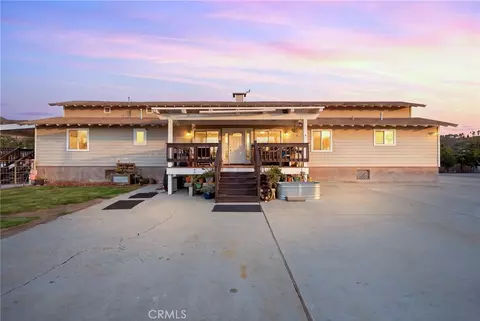 8646 Elizabeth Lake Rd, Leona Valley, CA 93551