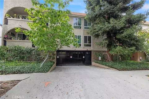 14539 Benefit #205, Sherman Oaks, CA 91403