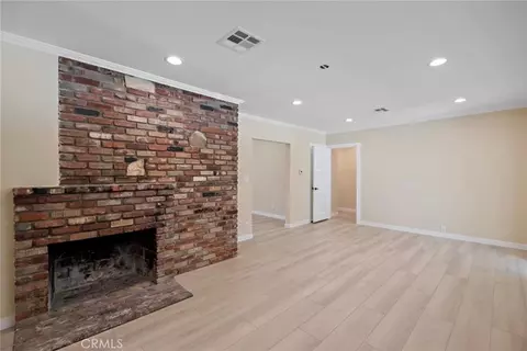 Living - 18942 Arminta St, Reseda, CA 91335 photo 2 of 3
