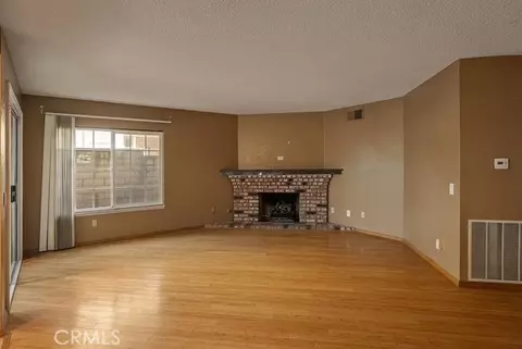 Living - 949 Fontes, Walnut, CA 91789 photo 2 of 4