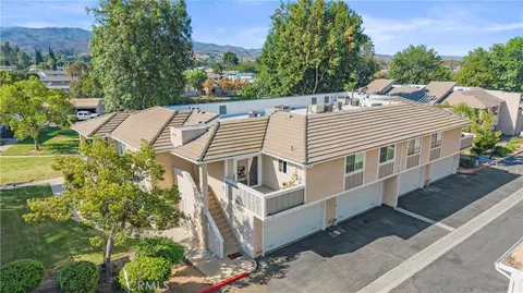 View/Area - 2915 Deacon St #17, Simi Valley, CA 93065 photo 1 of 3