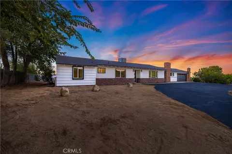 Exterior - 35815 42nd E, Palmdale, CA 93552 photo 3 of 3