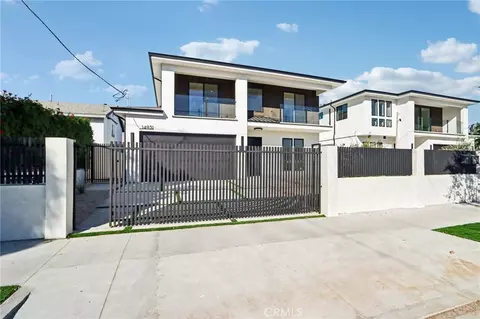 Exterior - 14931 Vose St, Van Nuys, CA 91405 photo 4 of 11