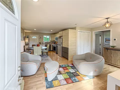 Entry Way - 1059 Alta Vis, Simi Valley, CA 93063 photo 1 of 1