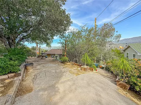 Exterior - 1059 Alta Vis, Simi Valley, CA 93063 photo 5 of 18