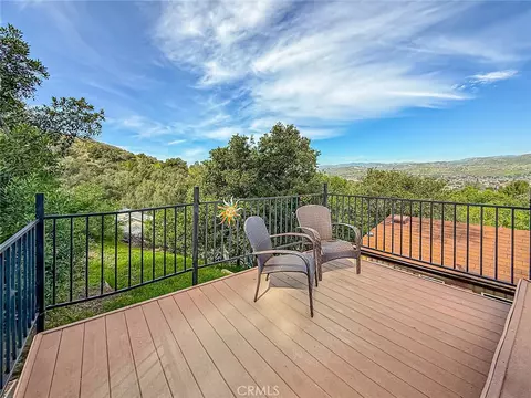 Exterior - 1059 Alta Vis, Simi Valley, CA 93063 photo 13 of 18