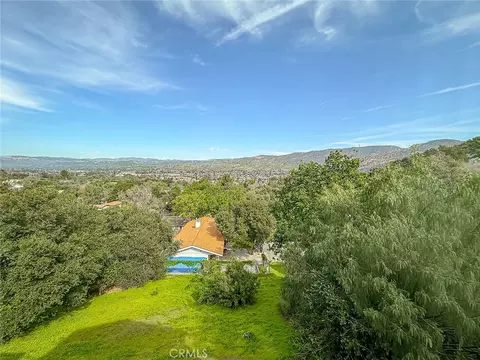 Exterior - 1059 Alta Vis, Simi Valley, CA 93063 photo 2 of 18