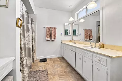 Bath - 10640 Sylvia Ave, Porter Ranch, CA 91326 photo 1 of 1