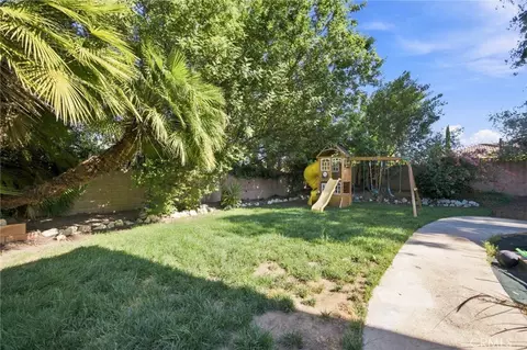 Exterior - 10640 Sylvia Ave, Porter Ranch, CA 91326 photo 3 of 3