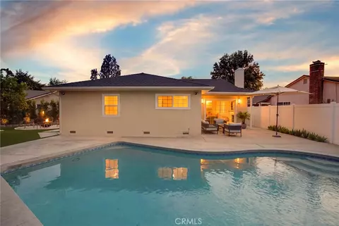 13131 Crewe St, North Hollywood, CA 91605