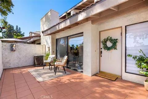 6021 Lindley Ave #12, Tarzana, CA 91356