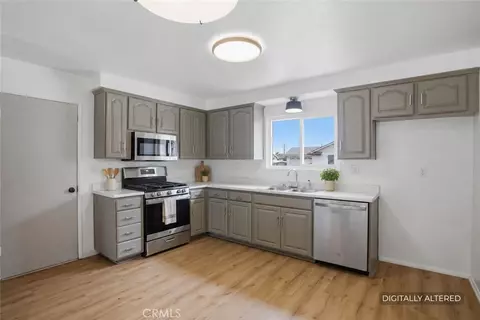 Kitchen - 221 Vegas Dr, Oxnard, CA 93030 photo 1 of 2