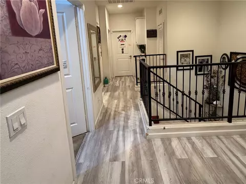 Entry Way - 10349 Diamond Way, Pacoima, CA 91331 photo 7 of 8