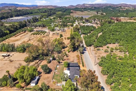 View/Area - 8075 Fruitvale Ave, Moorpark, CA 93021 photo 5 of 6