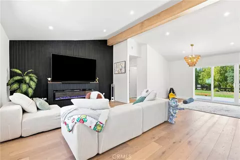 Living - 8075 Fruitvale Ave, Moorpark, CA 93021 photo 1 of 1