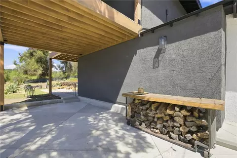 Exterior - 8075 Fruitvale Ave, Moorpark, CA 93021 photo 8 of 20