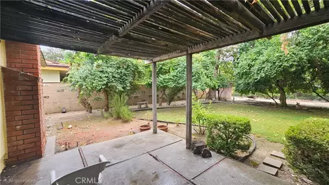 Exterior - 23218 8th, Newhall, CA 91321 photo 2 of 3
