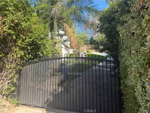 10 Coolwater Rd, West Hills, CA 91307