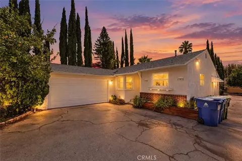 17028 Los Alimos St, Granada Hills, CA 91344