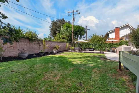 Exterior - 2630 Lee St, Simi Valley, CA 93065 photo 1 of 10