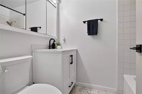 Bath - 2630 Lee St, Simi Valley, CA 93065 photo 4 of 4