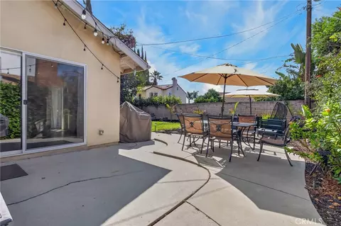 Exterior - 2630 Lee St, Simi Valley, CA 93065 photo 5 of 10