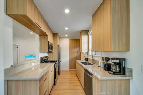 Kitchen - 128 Lukens Pl, Glendale, CA 91206 photo 1 of 1