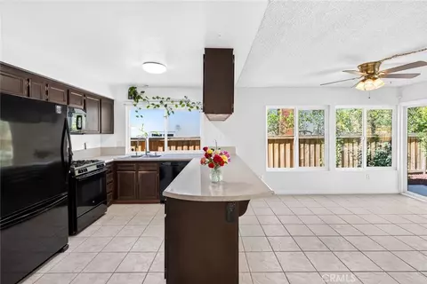 Kitchen - 2347 Viewridge Pl, Escondido, CA 92026 photo 4 of 4