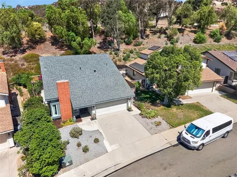 View/Area - 2347 Viewridge Pl, Escondido, CA 92026 photo 1 of 8