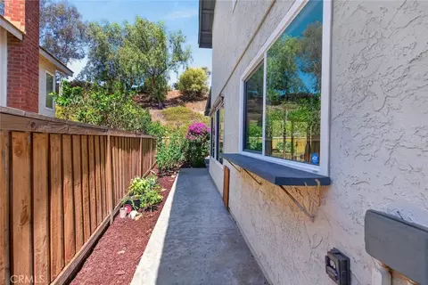 Exterior - 2347 Viewridge Pl, Escondido, CA 92026 photo 10 of 12