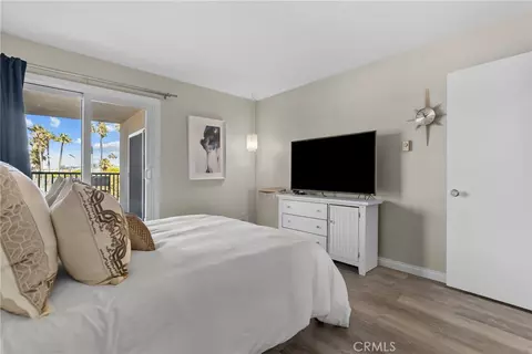 Bedroom - 2901 Peninsula Rd #137, Oxnard, CA 93035 photo 2 of 3